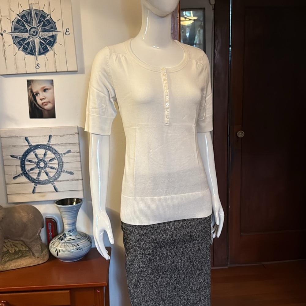 NWT Eddie Bauer size small Elegant White Women's Top